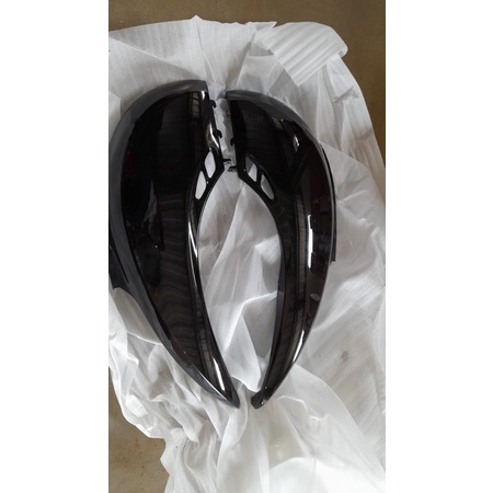 cover body belakang Scoopy karbu kanan/kiri hitam original