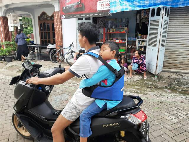 [BISA COD] Hotdiskon produsen sabuk boncengan anak dimotor 4in1 sabuk pengaman berkendara dimotor