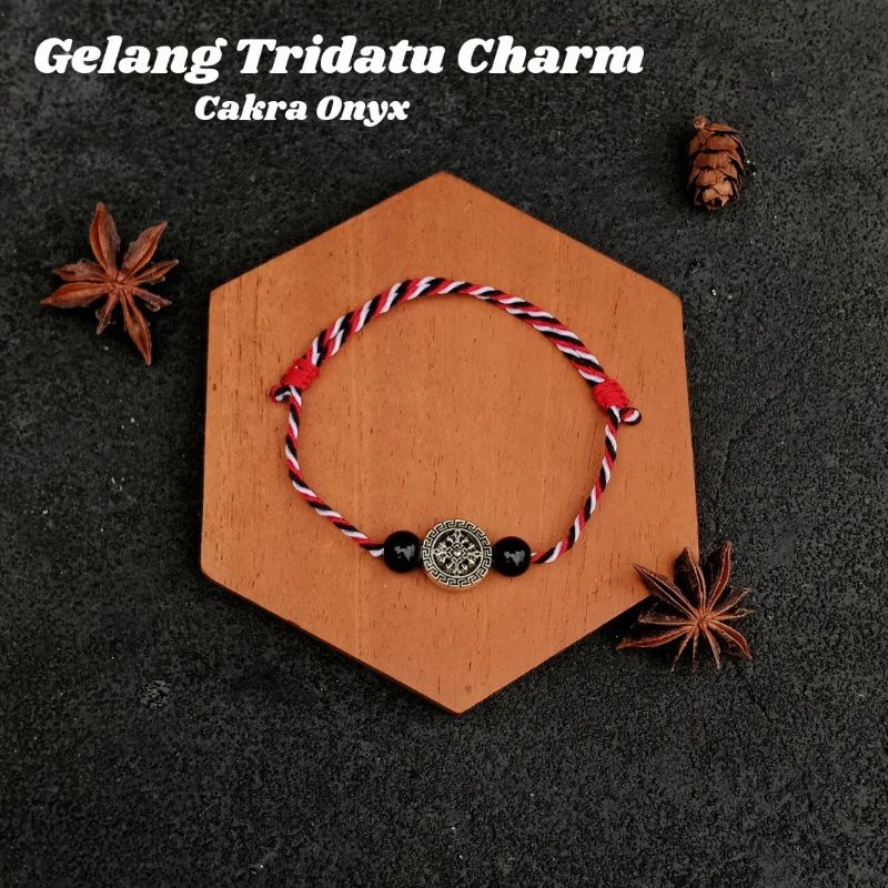 Gelang Tridatu Cakra Onyx / Gelang Tridatu Bali / Gelang Tridatu Cowok / Tridatu Khas Bali / Aksesoris Pria / Gelang Pria / Gelang Hitam / Gelang Batu Alam / Gelang Onyx / Gelang Khas Bali / Gelang Tridatu Custom / Craftdewata