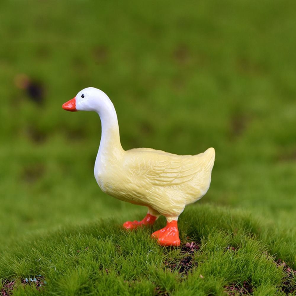 ELEGANT Duck Miniatures Sheep Micro Landscape Figurines Farmland Worker Animal Model Home Decor Horse Cow Pig Fairy Garden Ornaments