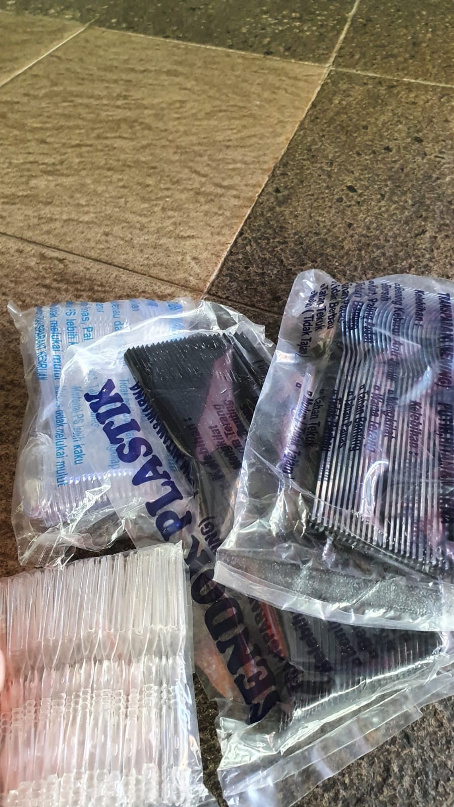 Garpu Mini Buah Kecil Per Pack Isi 100pcs Garpu Plastik Kue Puding Cake Murah