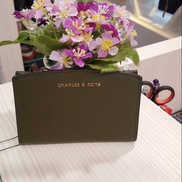 Dompet Charles and Keith Original