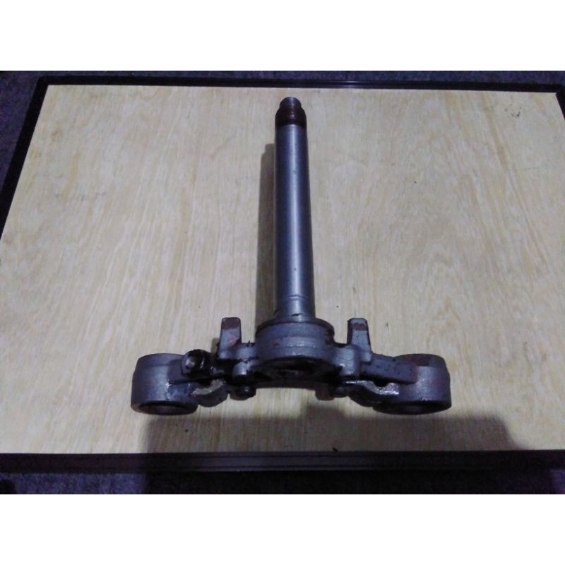 Thunder 125 Segitiga Shock Depan T Bawah Original Copotan Siap Pakai