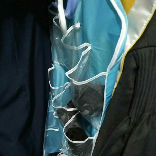 Korean Hanger Pouch 16 Sekat Kaos Kaki Celana Dalam Gantungan Plastik