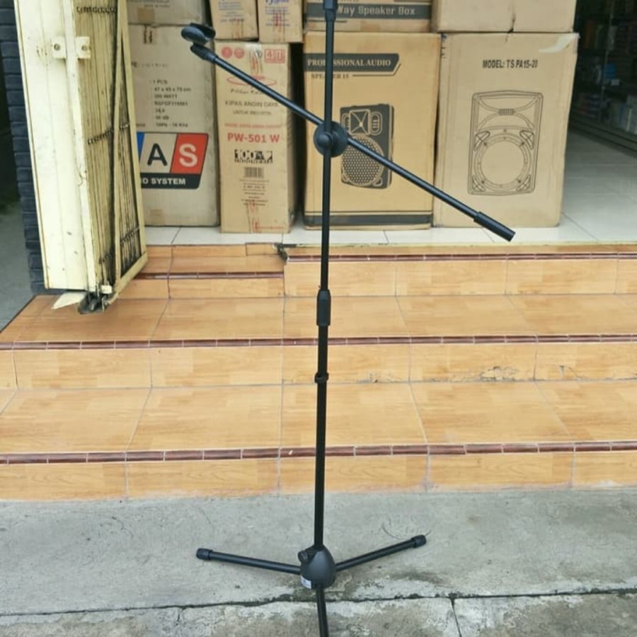 Stand Mic Lantai Crimson CR-103 tinggi 135-150 CM