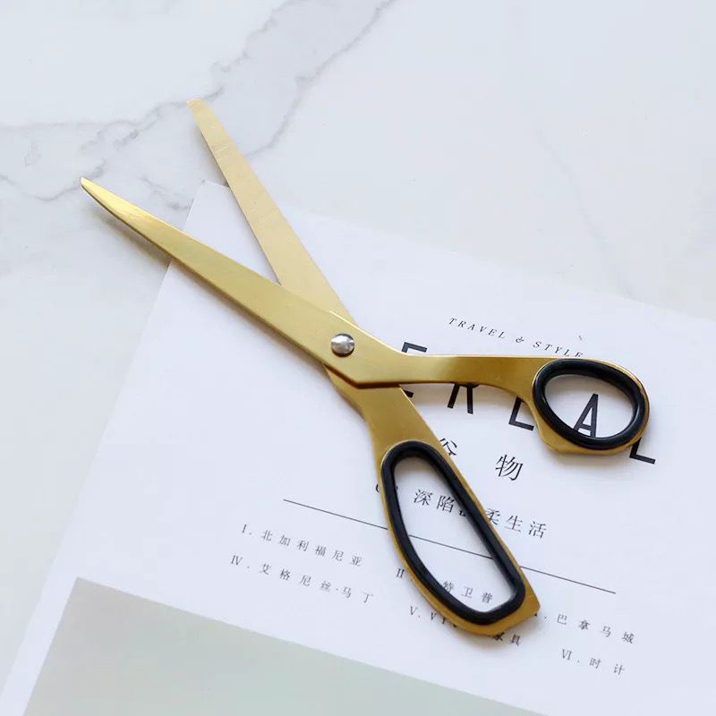 golden scissors asymmetric korean stationery office household / gunting gold korea aesthetic multifungsi serbaguna