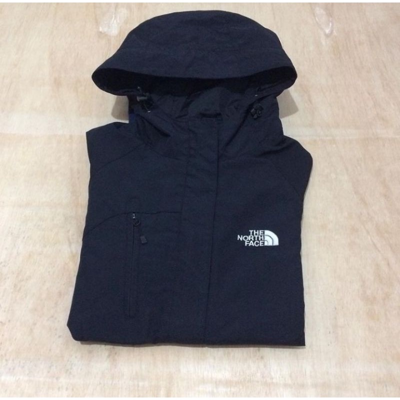 jaket parasut The North Face second/bekas