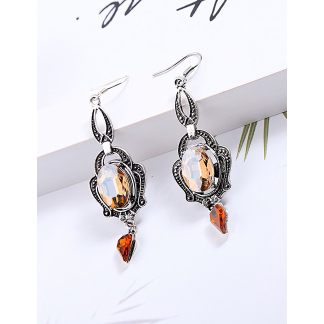 LRC Anting Gantung Fashion Silver Long Geometric Diamond Stud Earrings F55504