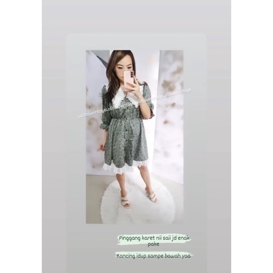 victorian style colar dress