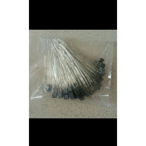 thermofuse ac 250vol 135derajat 2amper jual per/1pak isi 100pcs