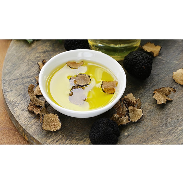

extra strong white truffle oil with real white truffle slices