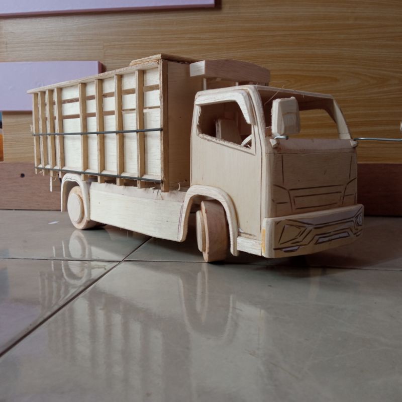 CANTER | MINIATUR TRUK OLENG MODEL CANTER MENTAHAN