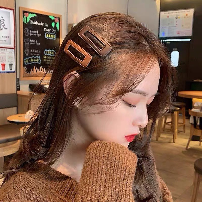 [5pcs] Jepit Rambut Tiptop Ala Korea  Anak Dewasa Wanita Set Bahan Kulit Sintetis Jepit Poni Samping PU Leather Hair Clips