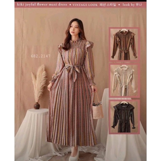 Smoke plisket Dress by Yuna