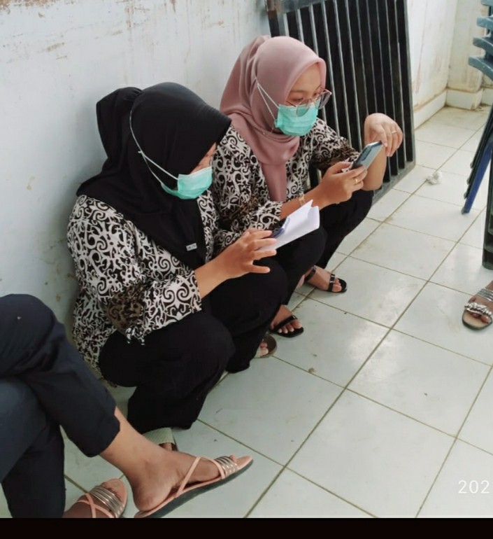 Maura Couple- Sania Ruffle Batik Couple Ori Ndoro Jowi Batik Couple Garansi Termurah