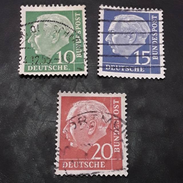 

Perangko jerman set 3 pcs seri tokoh L