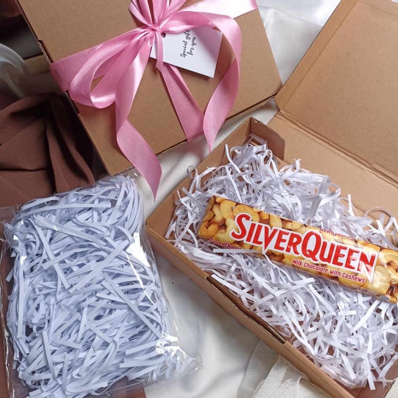 

Kertas serut, Kertas Cacah (Isian Gift box)