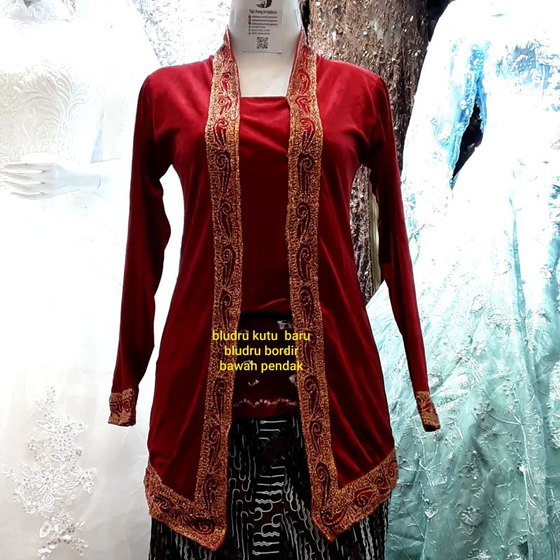 Kebaya bludru bordir stik