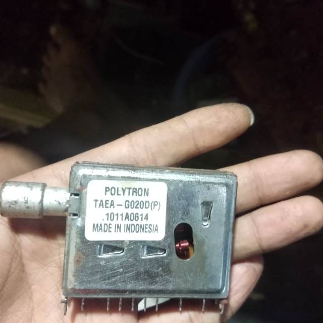 Tuner TV Polytron Original