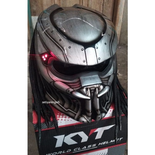 helm predator KYT sni Dot