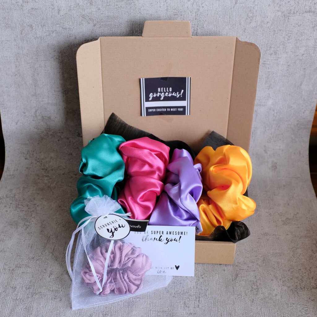 

Gardenia big box bundle + bonus! 4pcs oversized handmade silk satin/sateen scrunchie [GIFT BOX]