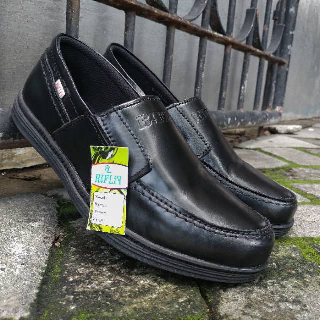 Sepatu Casual Kasual Pria Kulit Asli Original Slip On Kode L5