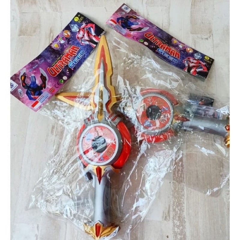 Senjata Ultraman Orb