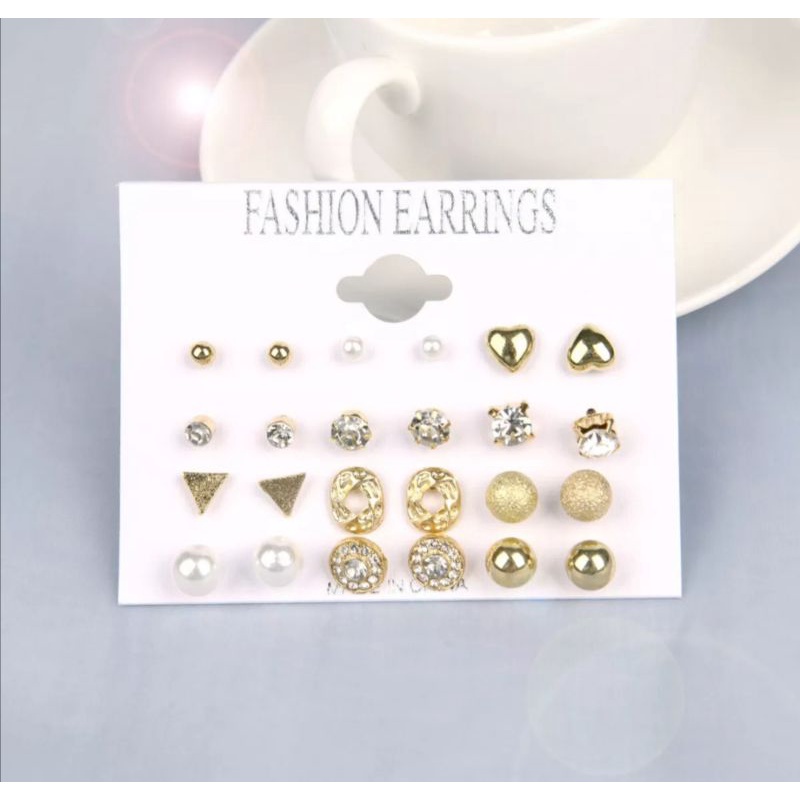 Set anting 12 pasang Diamond Crystal modis love you