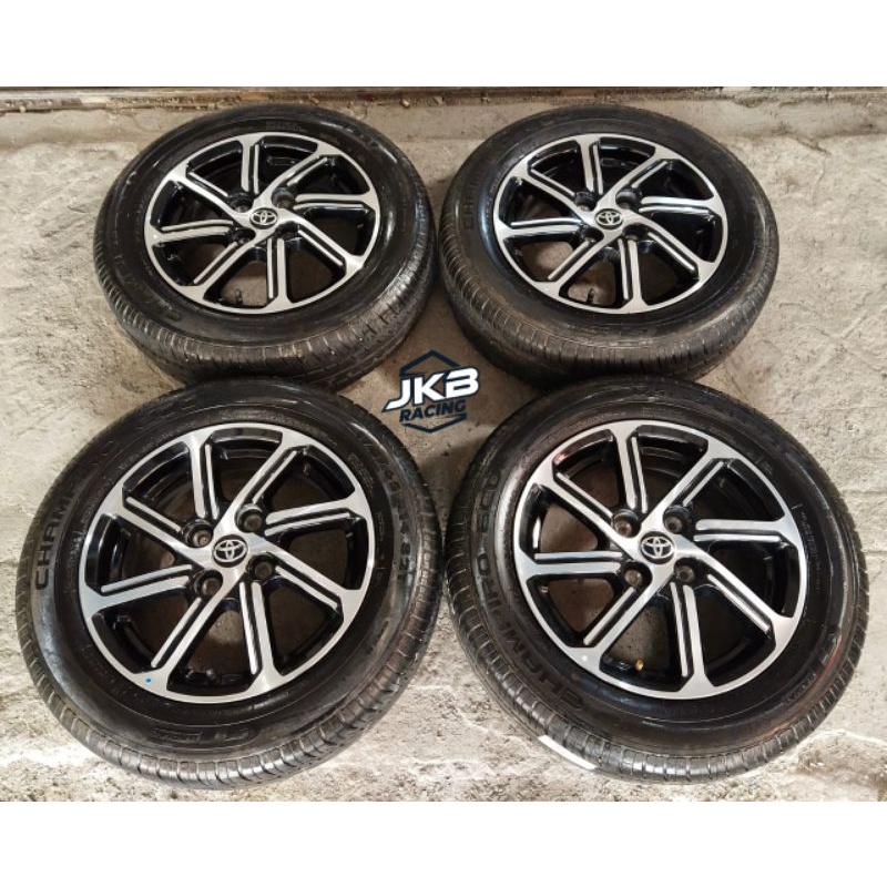 Velg Mobil Bekas NEW CALYA Ring 14 Ban 175 65 R14 AGYA AYLA SIGRA AVEGA SIRION BRIO
