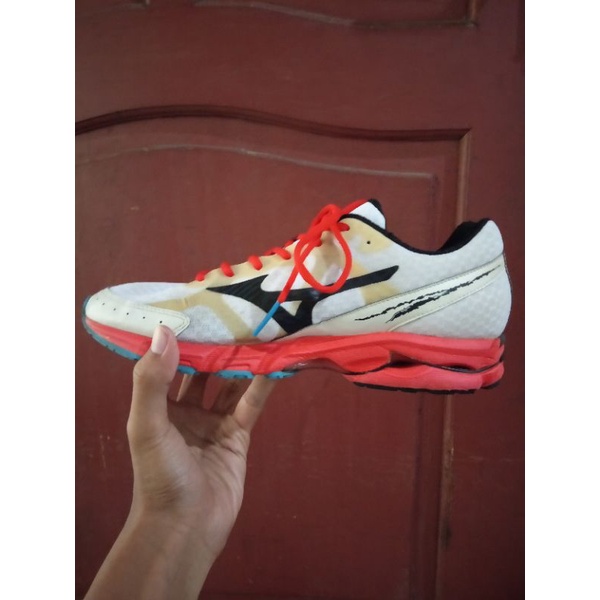 Sepatu Mizuno second original