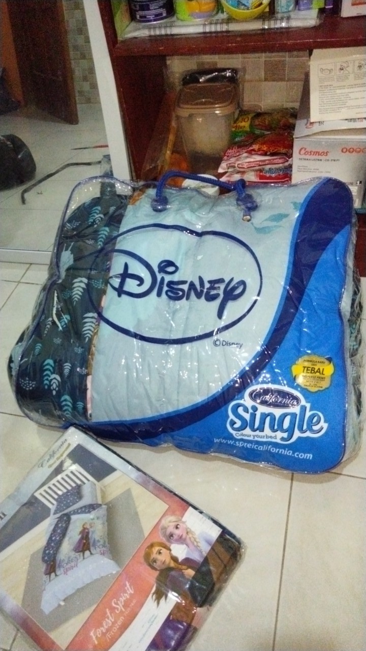 Bedcover + Sprei 120x200 California Motif Frozen Ii / Pink Forest Spirit - Single 120 Dewasa Bc