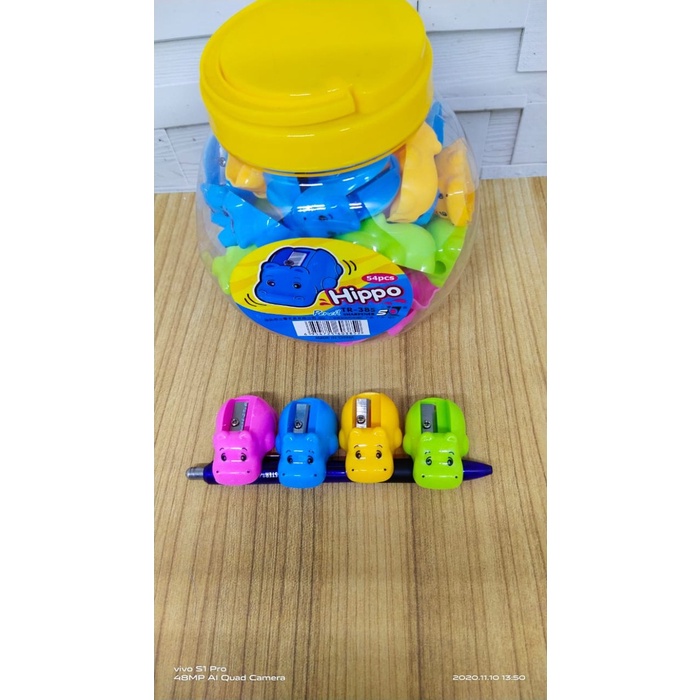 

Rautan kecil bentuk hippo dalam toples isi 54 pc