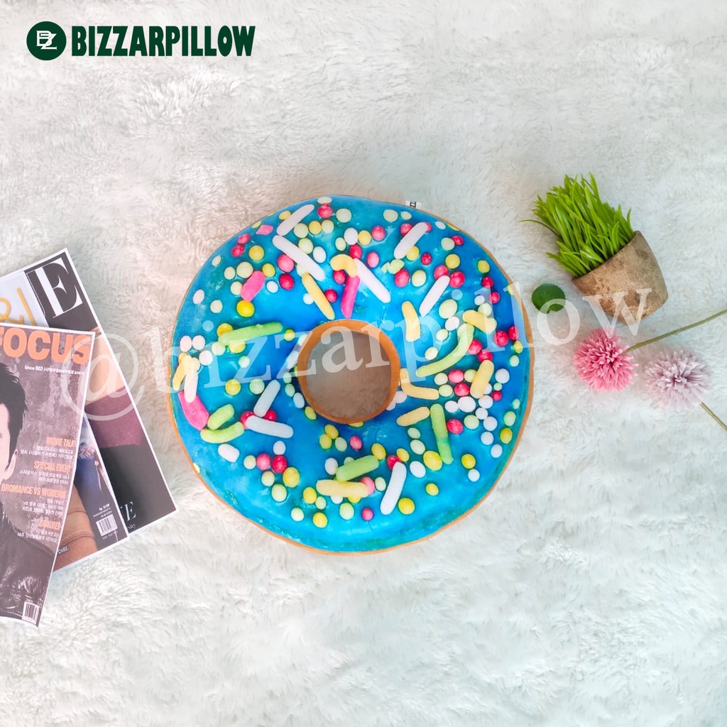 Bizzarpillow Bantal Sofa Motif Donat size L BZ312