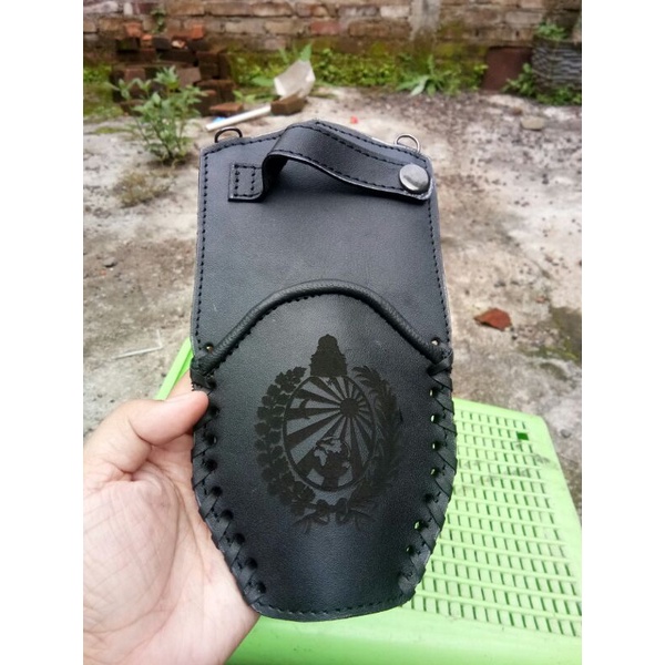 Anggar Keris pakai Logo dan Nama