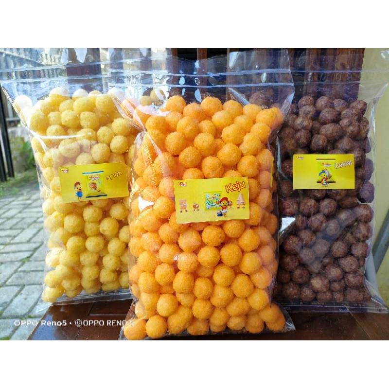 

TERMURAH... CHIKI BALLS ANEKA RASA / Snack Camilan kiloan keju ayam coklat snack lebaran malang