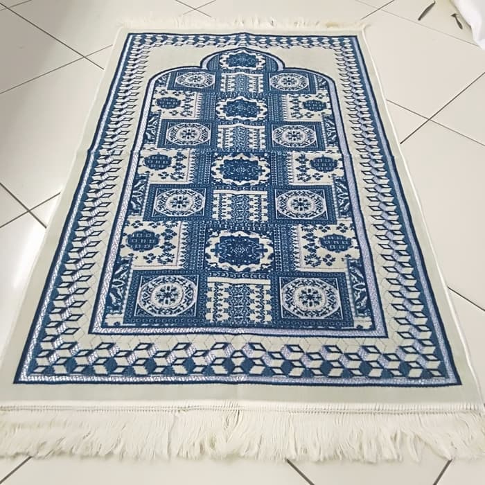 sajadah turki safatek bulu halus