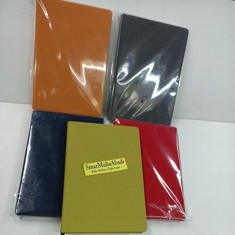

Buku Agenda A5 Impor Cover Hard Cover Kain Bertekstur Halus SPC100 RJ4
