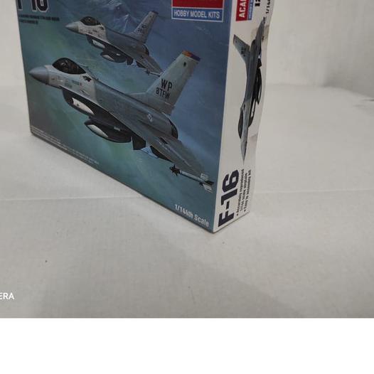 Ω Mainan Rakitan ACADEMY 1/144 F-16 Fighting Falcon 12610 ✬