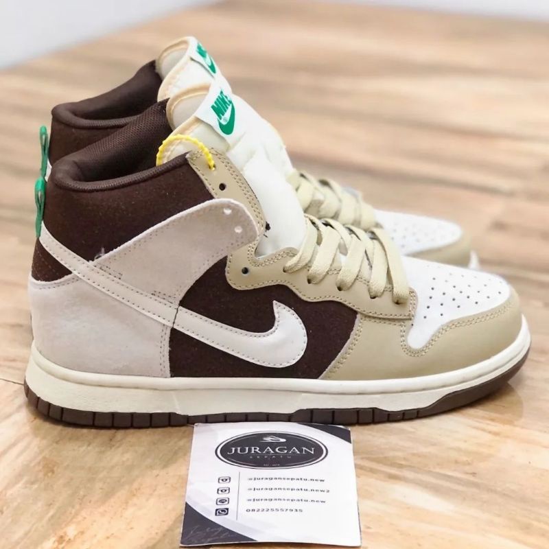 Nike Dunk High &quot;Light Chocolate&quot;