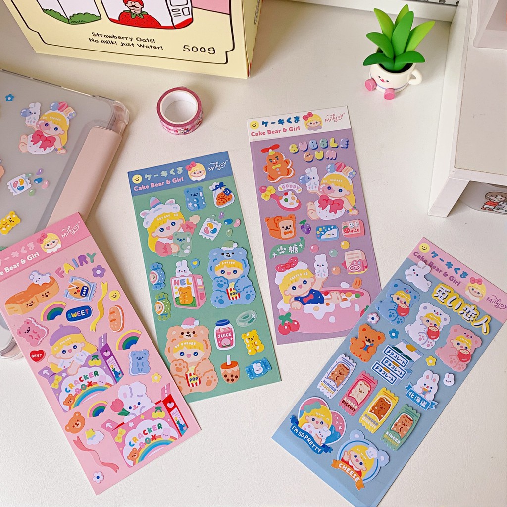 

1 lembar Sticker Waterproof Cake Bear Girl Cute Gaya Korea Dekorasi Handphone Laptop DIY