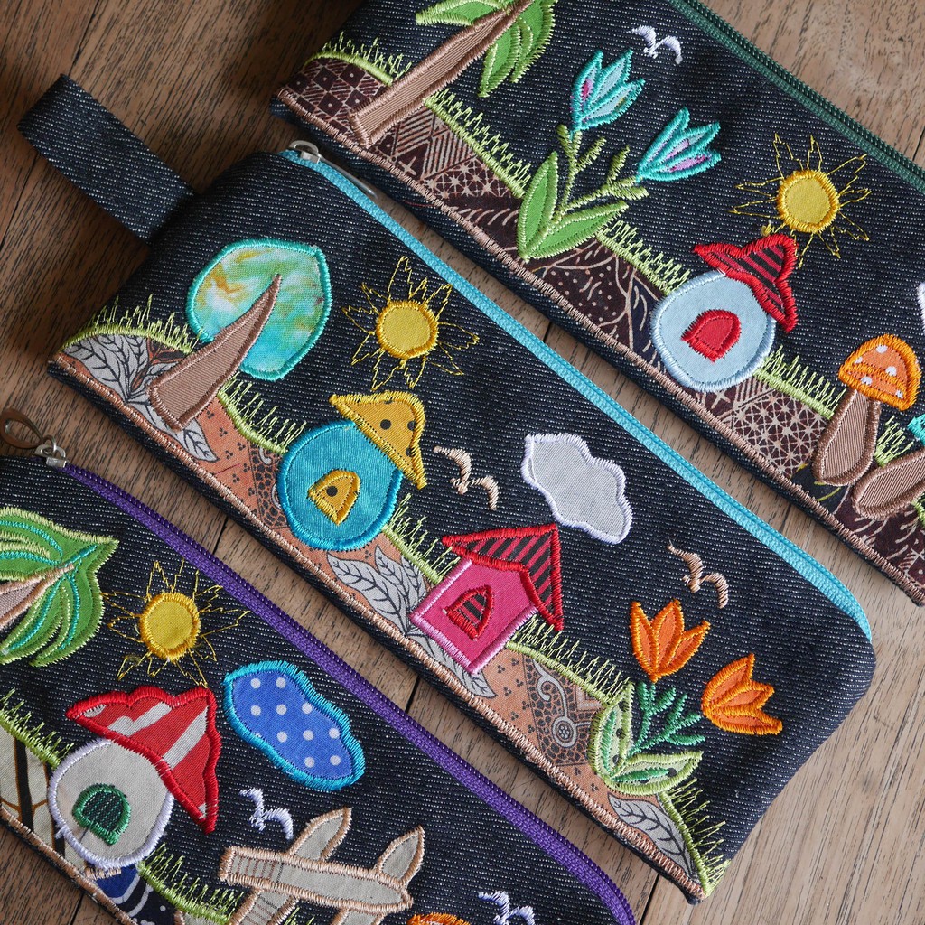 

Tempat Pensil Border