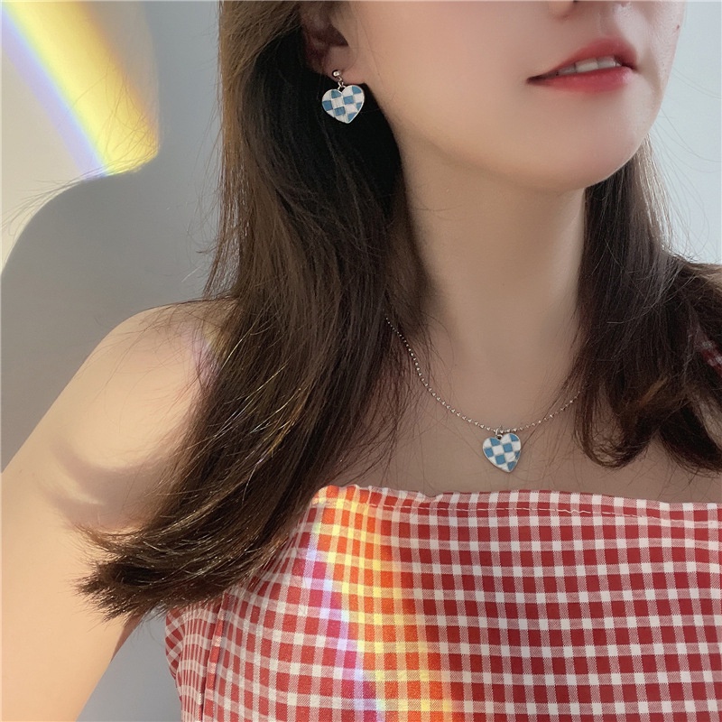 Multicolor Kotak-kotak Cinta Liontin Kalung Anting-Anting In Gaya Desain Niche Rasa Rantai Fashion Aksesoris Untuk Wanita