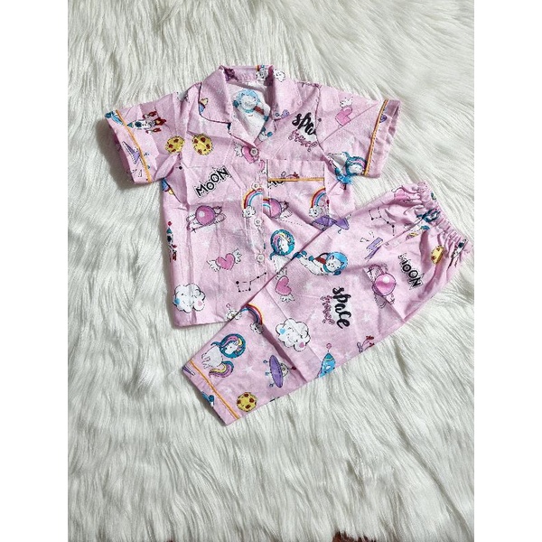 Baju Tidur Piyama Anak 1-5 Tahun Motif Karakter Lucu Kekinian Size M L XL