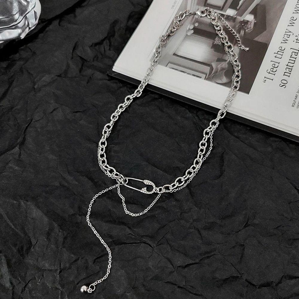 Mxbeauty Pin Kalung Elegan Keren Hadiah Sederhana Perempuan Gadis Double-layer Kristal Rantai Klavikula