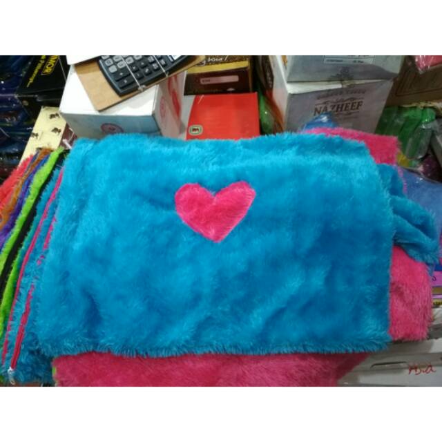 Sarung bantal bulu rusfur ukuran 40×60