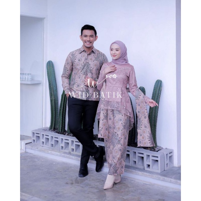 WID BATIK COUPLE KEBAYA SET TILLE MODERN MODIS MOTIF DAUN PUCUK PINK LAMARAN KONDANGAN WISUDA