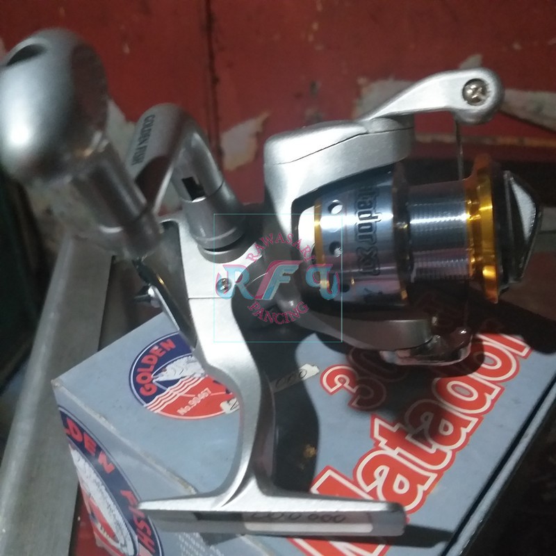 Reel Pancing Golden Fish Matador 302XT 2 Ball Bearings