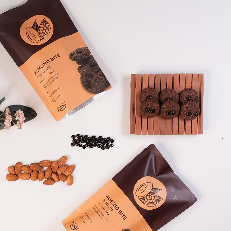 

Ralali Almond Bite Cookies Chocolate - Cookies Almond Gluten Free 80 gram