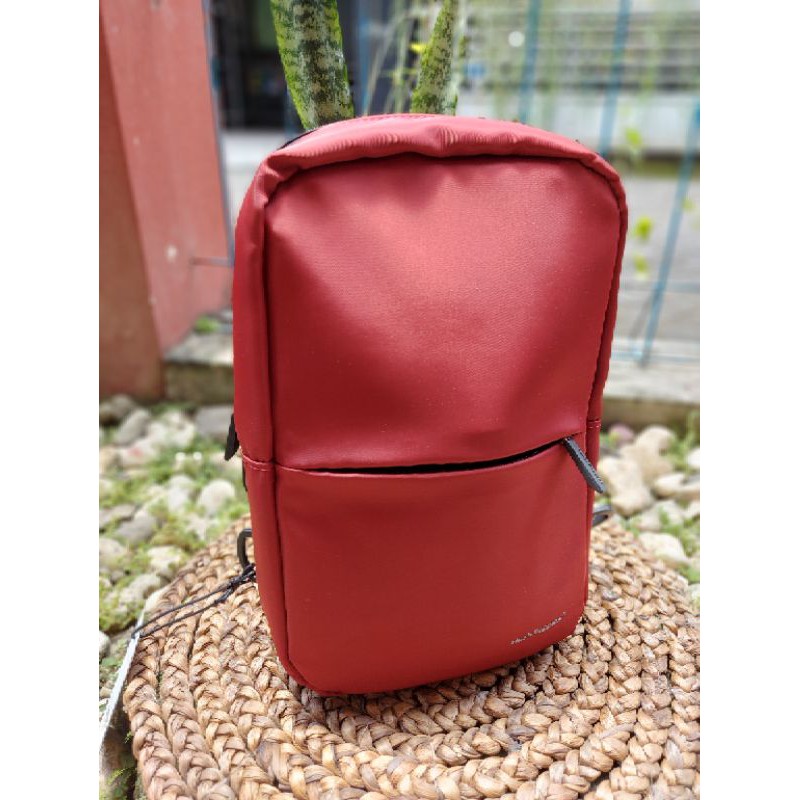 

Hush puppies BIG SALE LEBARAN TAG 1.099.000