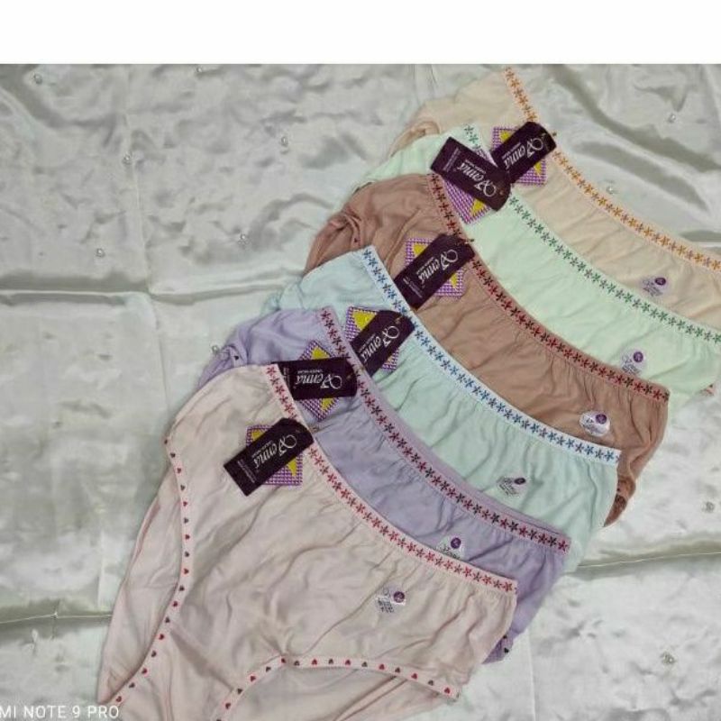 PGDA - HALUS ,TEBAL, SNI (M - XL ) 6 Pcs CD Wanita Venna Motif / Celana Dalam Wanita Halus Murah